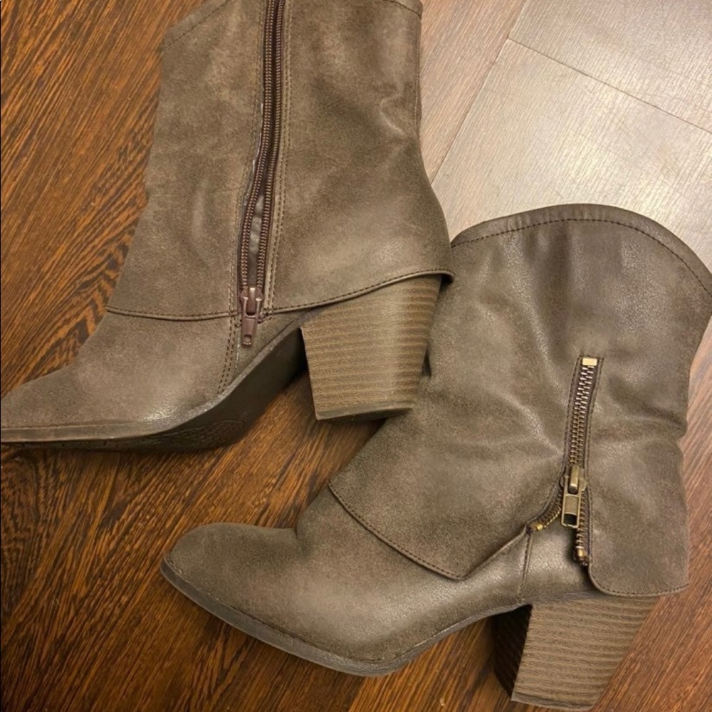 Heeled Boots
